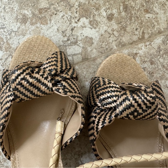 Sam Edelman BODHI BLOCK HEEL SANDAL - Picture 9 of 11